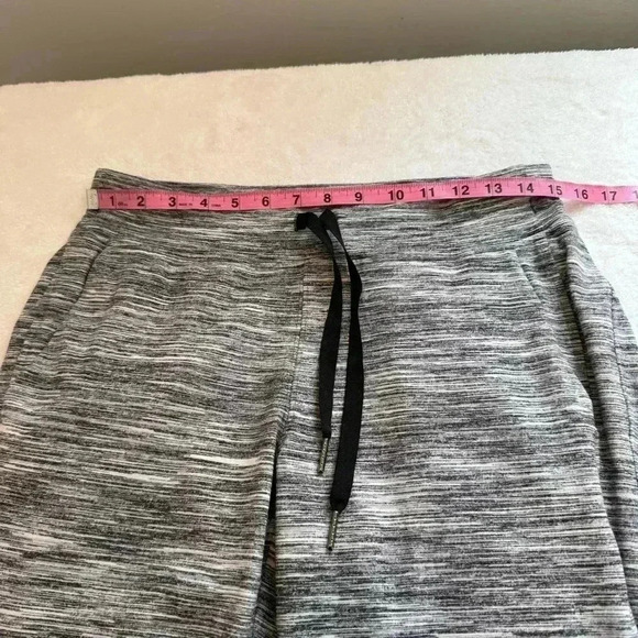 LULULEMON Ready To Rulu Pant Space Dye Camo Black White Size 8 - Picture 12 of 15